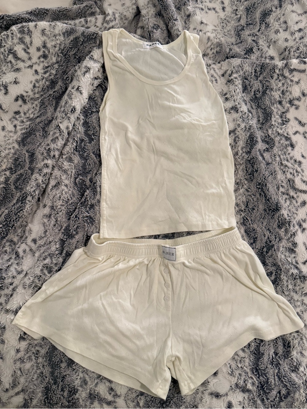 PARKE heart pointelle cream set